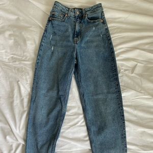 H&M Mom High Ankle Jeans Size 2
